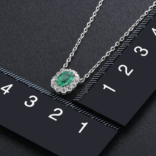 Emerald Elegance Vintage-Inspired Pendant