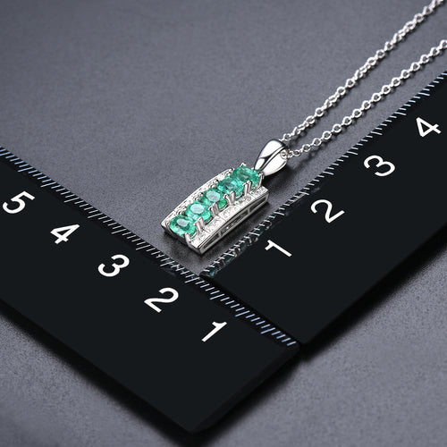 Raw Emerald Line Necklace