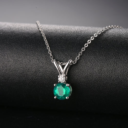 Round Emerald Stone Pendant