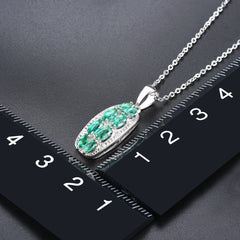 Elegant Silver and Emerald necklace