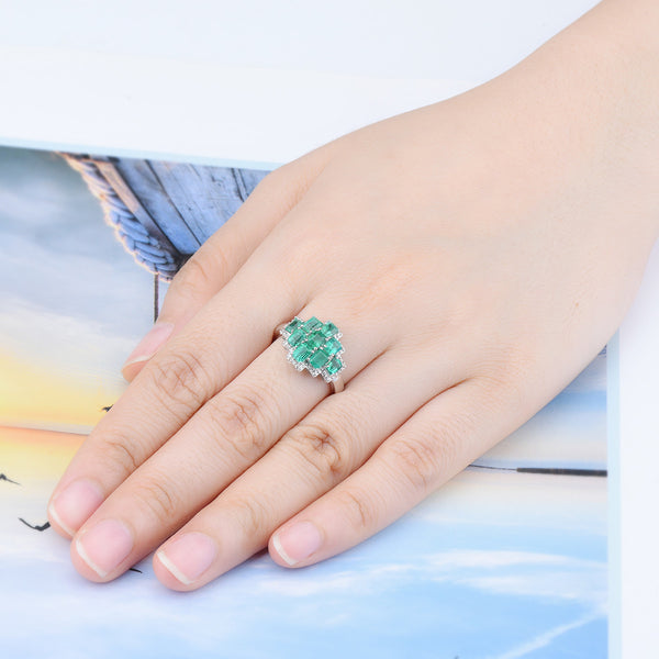 Multiple Emerald Stones Ring