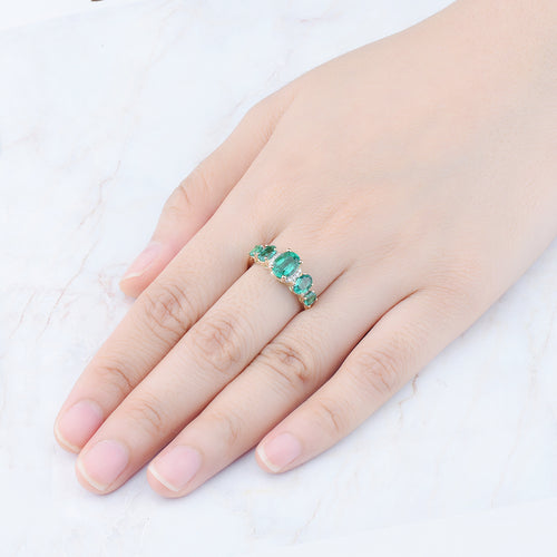 Oval Cut Emerald Ring with 14K Gold and Diamond