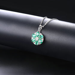 Six Emerald Stones Necklace in Silver