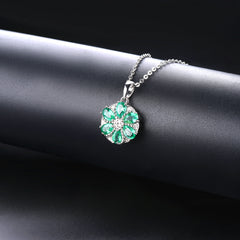 Six Emerald Stones Necklace in Silver