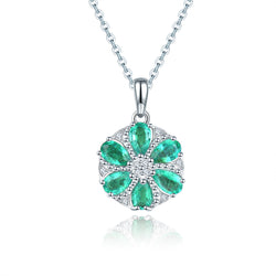 Six Emerald Stones Necklace in Silver