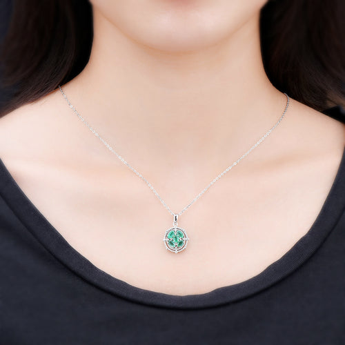 Elegant Emerald and Silver Necklace.