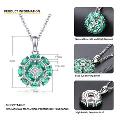 Elegant Emerald Necklace in Silver
