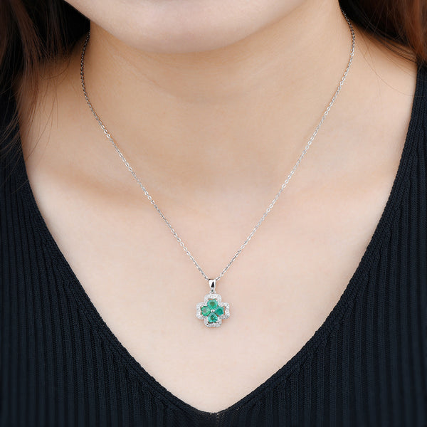Four heart Shape Emerald Stone Pendant in Silver