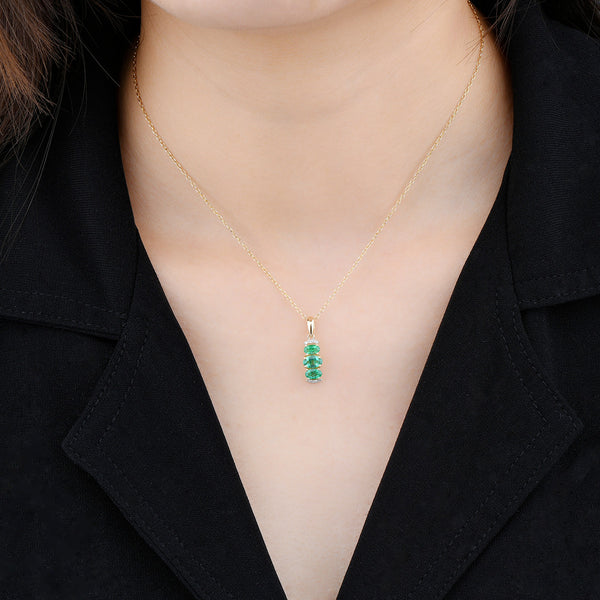 Three Oval Shape Emerald Stones Necklace