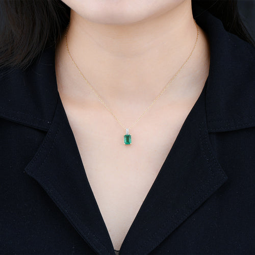 Emerald and Gold Necklace