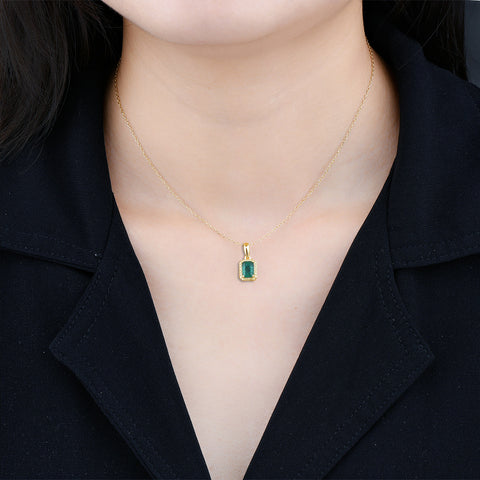 Gold and Emerald Necklace